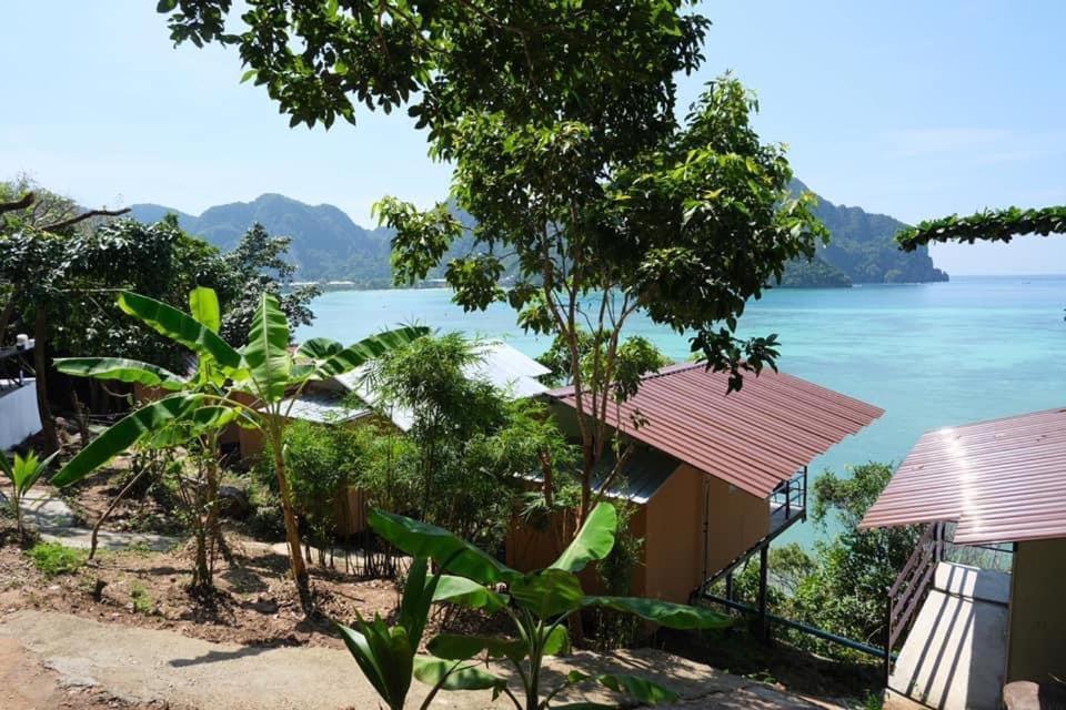 Phi Phi Seaside Bungalow エクステリア 写真