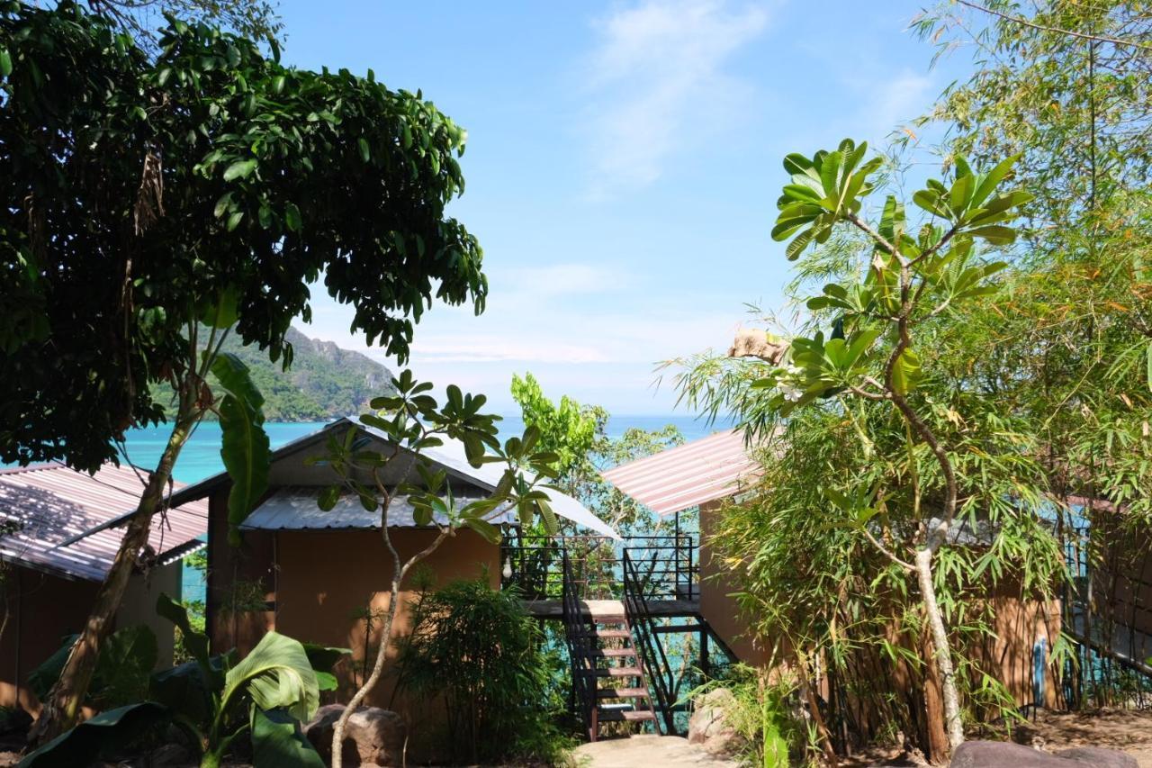 Phi Phi Seaside Bungalow エクステリア 写真