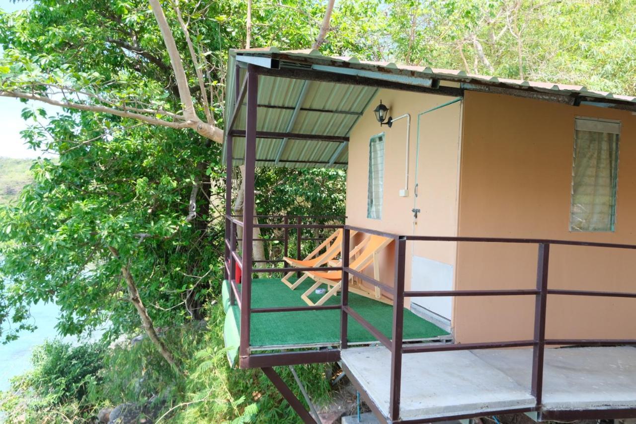 Phi Phi Seaside Bungalow エクステリア 写真